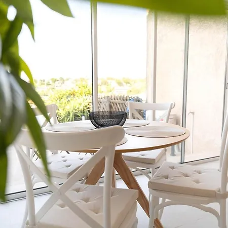 Appart' Au Calme Avec Piscine Et Terrasse Apartment Villeneuve-Loubet